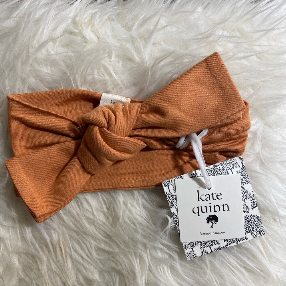 Kate Quinn Bow